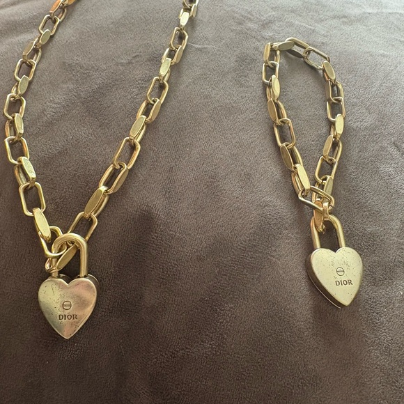 Dior Gold Heart Lock Necklace and matching bracelet - Picture 6 of 11